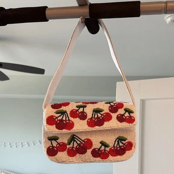 New Beaded White Shoulder Bag - Picture 1 of 2